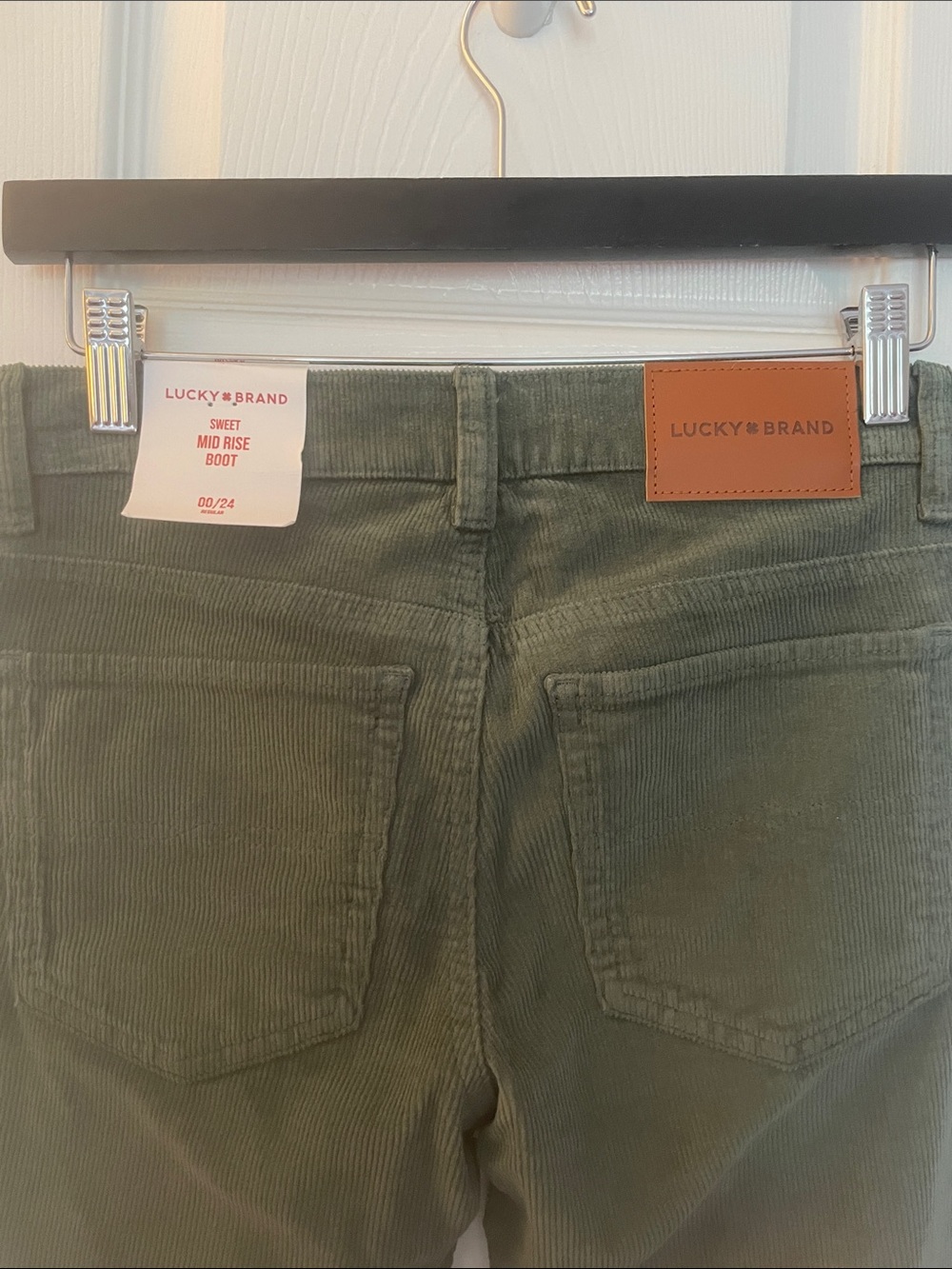 Lucky Brand Olive Green Boot Cut Jeans - Picture 3 of 3
